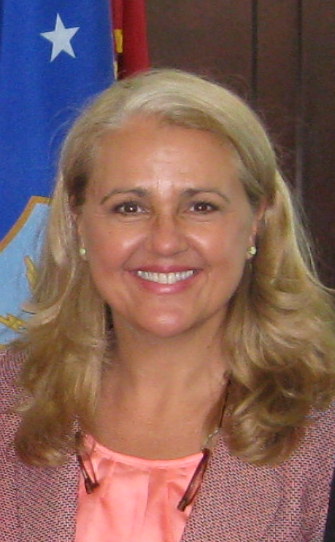 robinheadshot-nashville-002